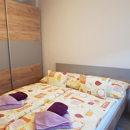 Apartamento Henrietta Apartmanház Zalakaros Exterior foto